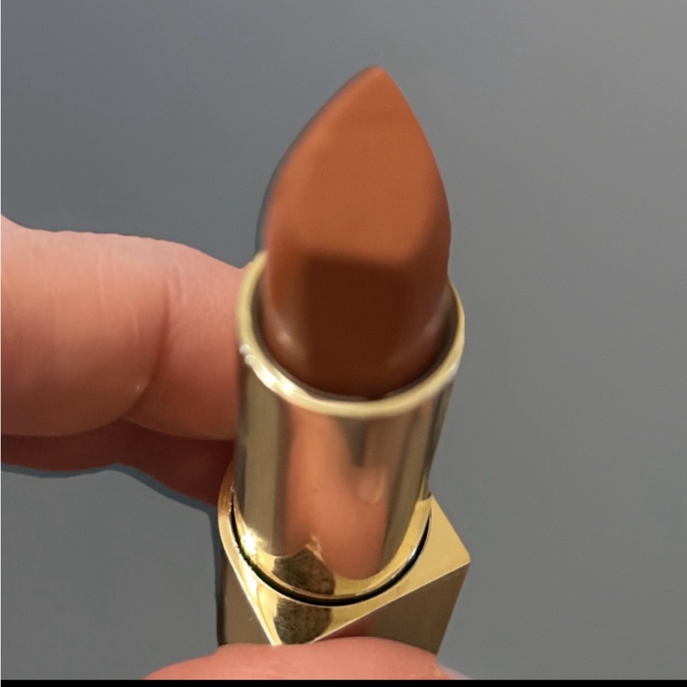 Rare Beauty by Selena Gomez – Kind Words Matte Lipstick “Fun” (New)